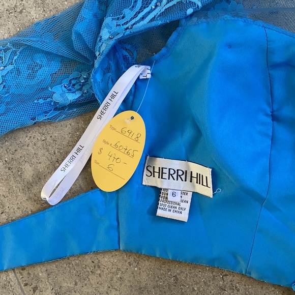 Sheri Hill 2 Piece - Picture 7 of 7